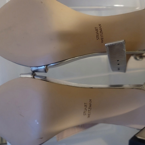 Shoes - Picture 4 of 4